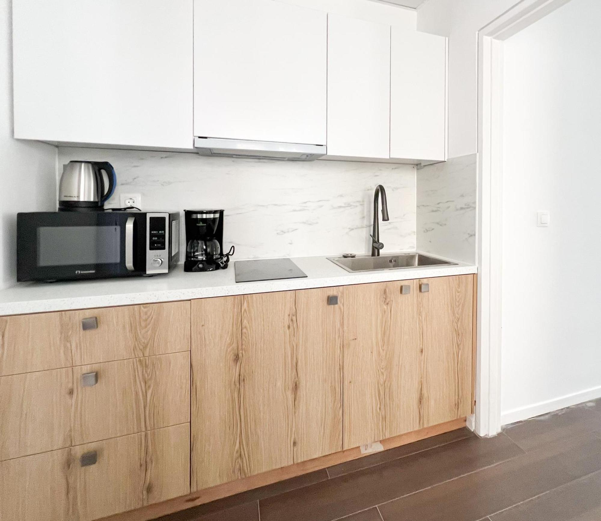 Anhome K11 Serviced Apartments Атина Екстериор снимка